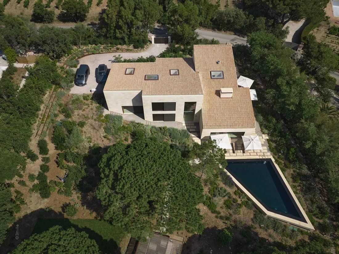 villa 6 Pièces en location saisonnière sur Saint-Tropez (83990)