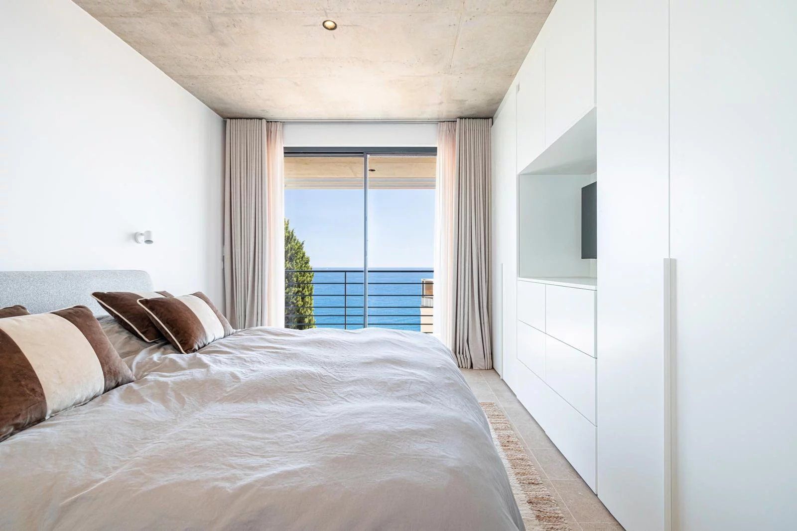 villa 4 Pièces en location saisonnière sur Roquebrune-Cap-Martin (06190)