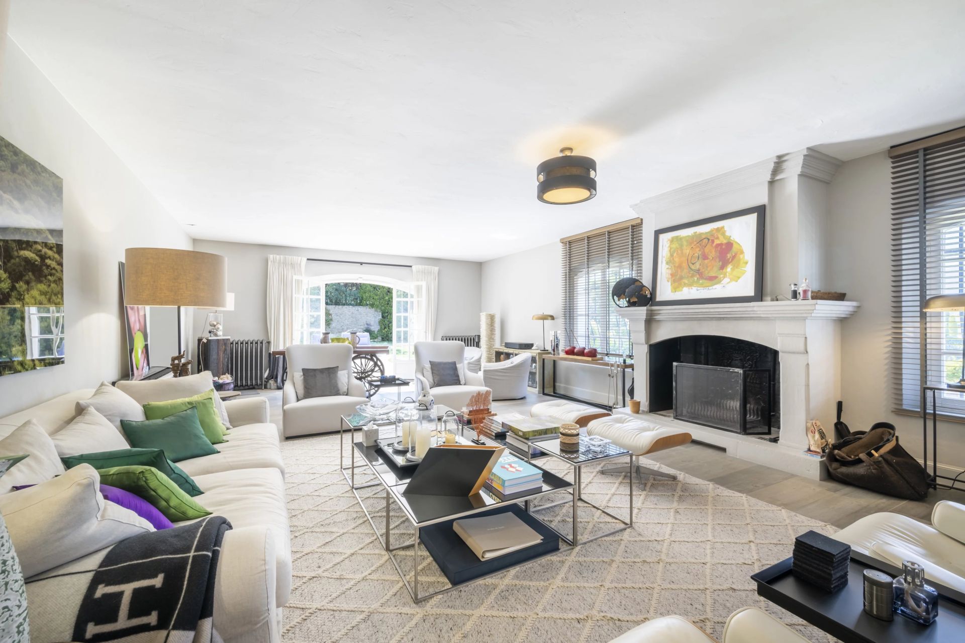 villa 10 Rooms for sale on Valbonne (06560)