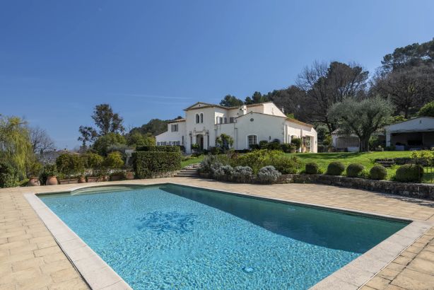 Sale Villa Valbonne 10&nbsp;Rooms 800&nbsp;m²