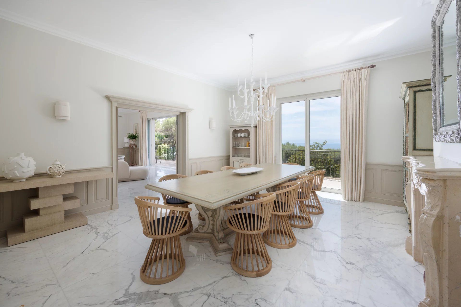 villa 10 Pièces en location saisonnière sur Saint-Jean-Cap-Ferrat (06230)