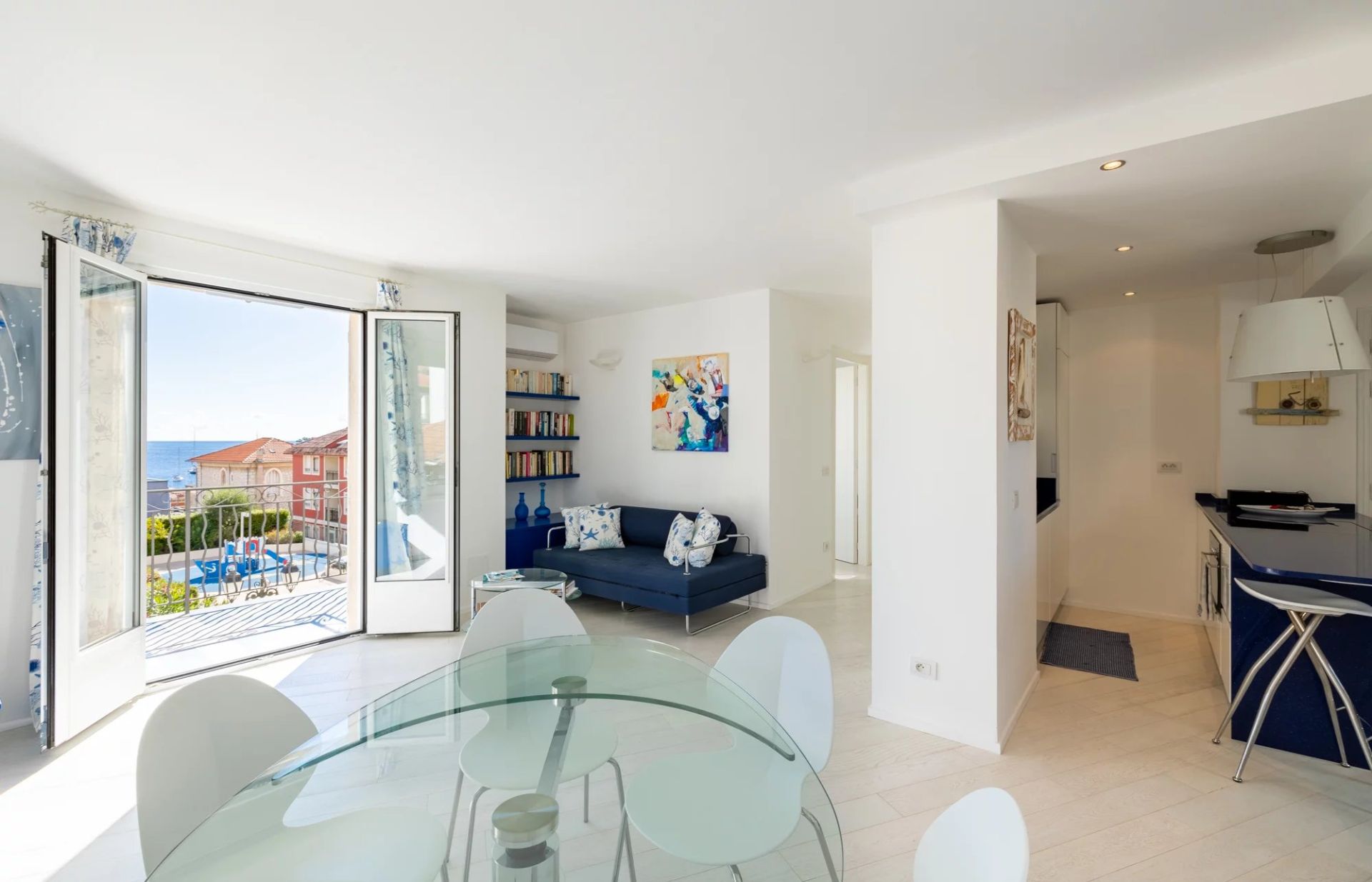 apartment 3 Rooms for sale on Saint-Jean-Cap-Ferrat (06230)