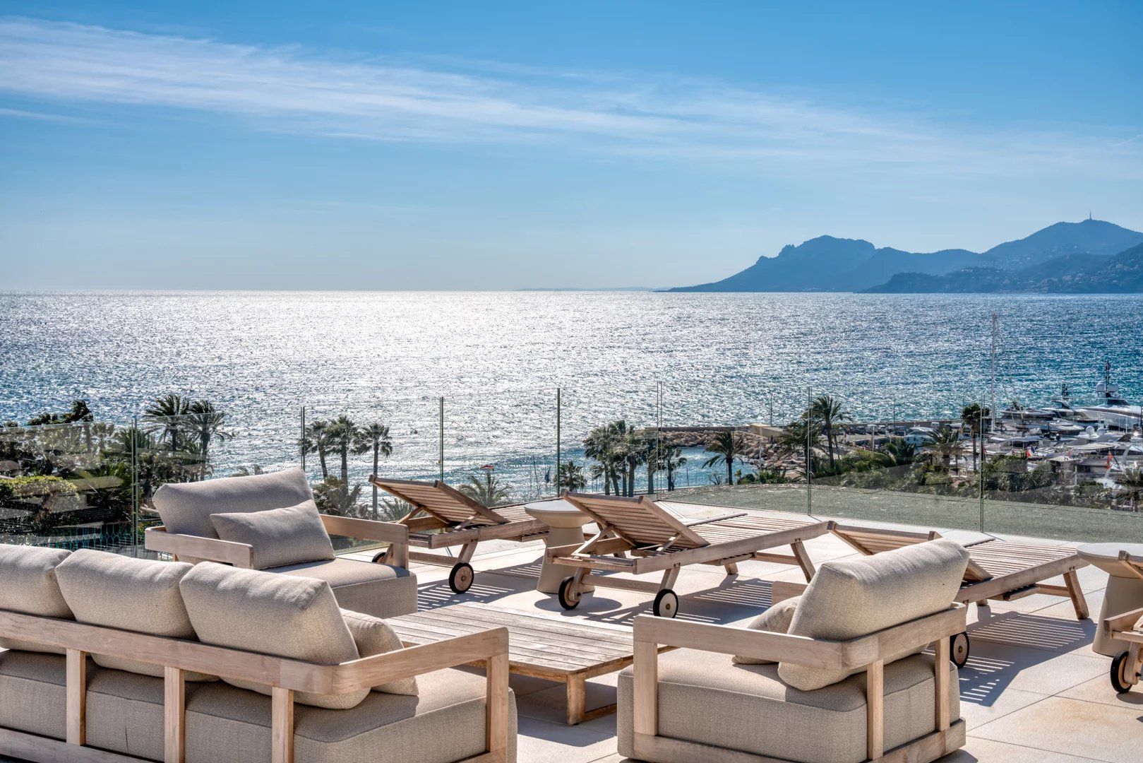 penthouse 4 Rooms for sale on Cannes (06400)