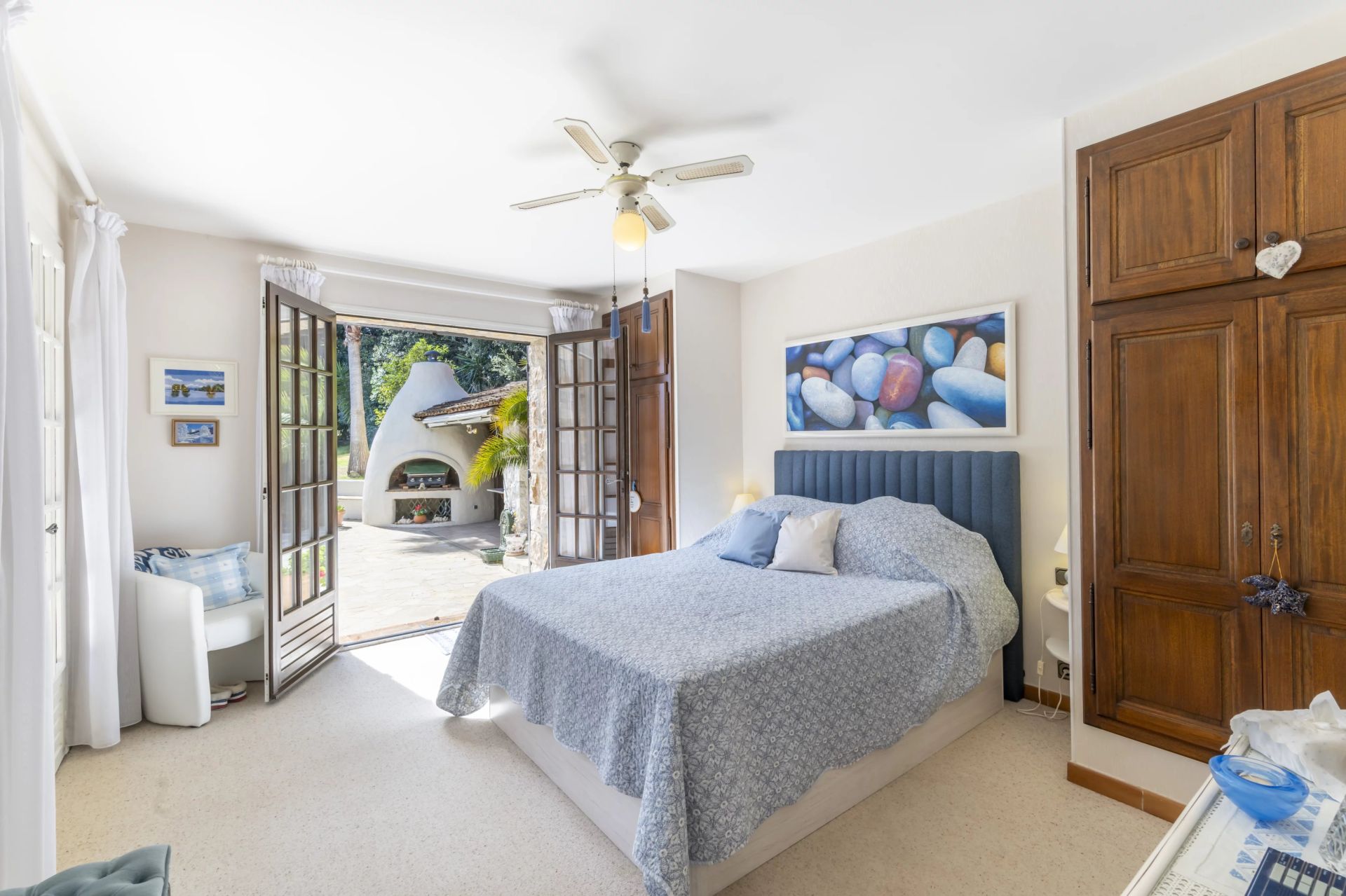 house 7 Rooms for sale on Biot (06410)