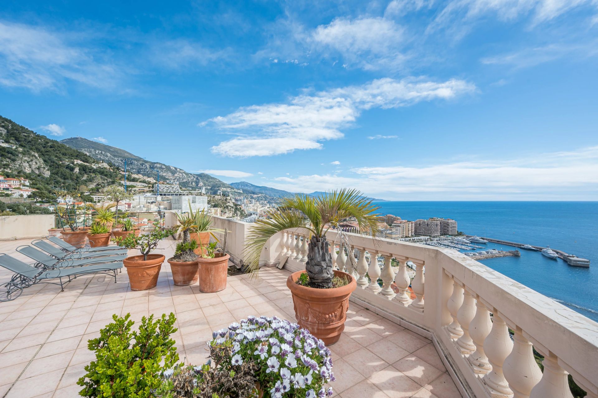 appartement 6 Pièces en vente sur Cap-d'Ail (06320)