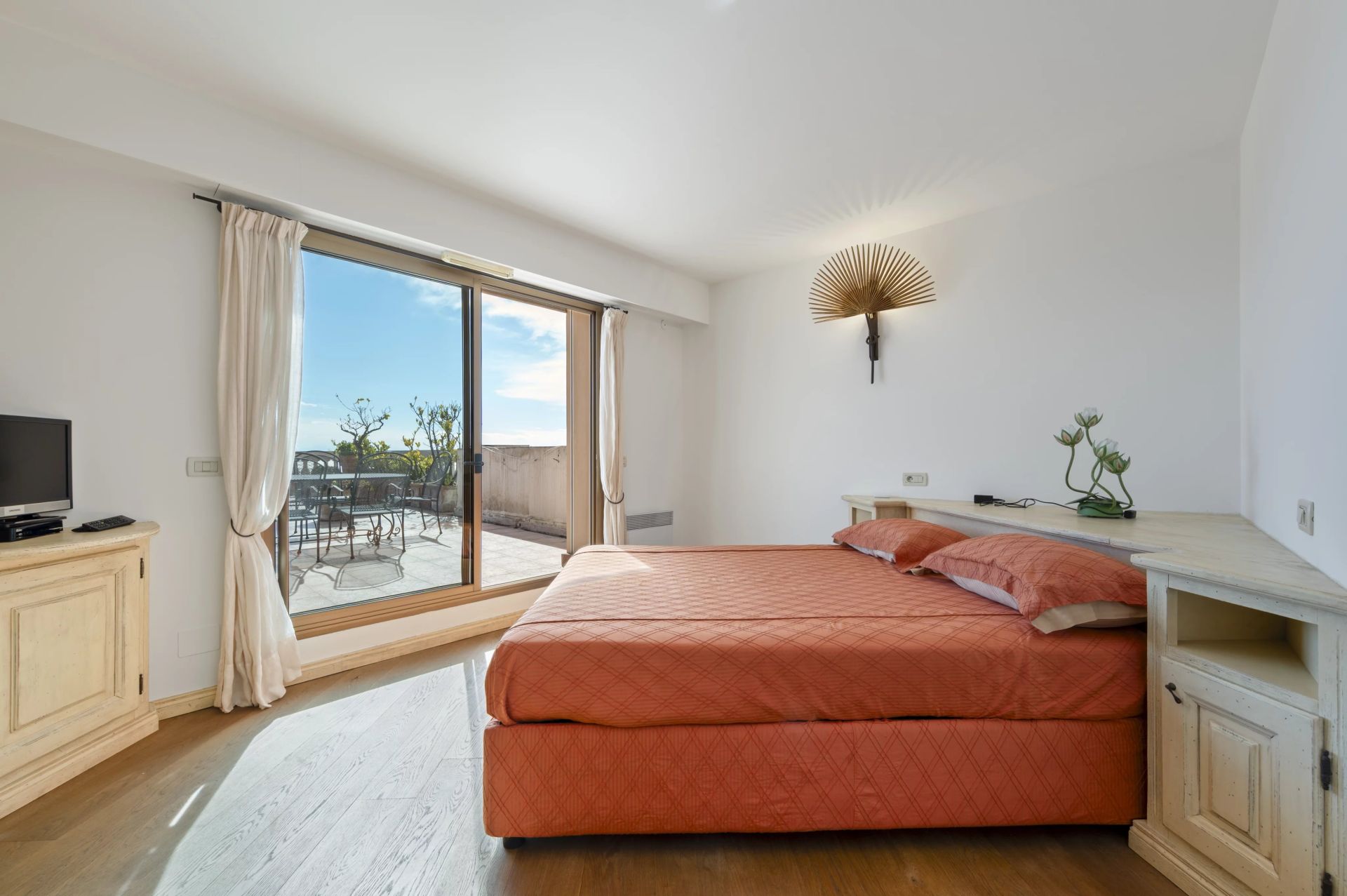 appartement 6 Pièces en vente sur Cap-d'Ail (06320)