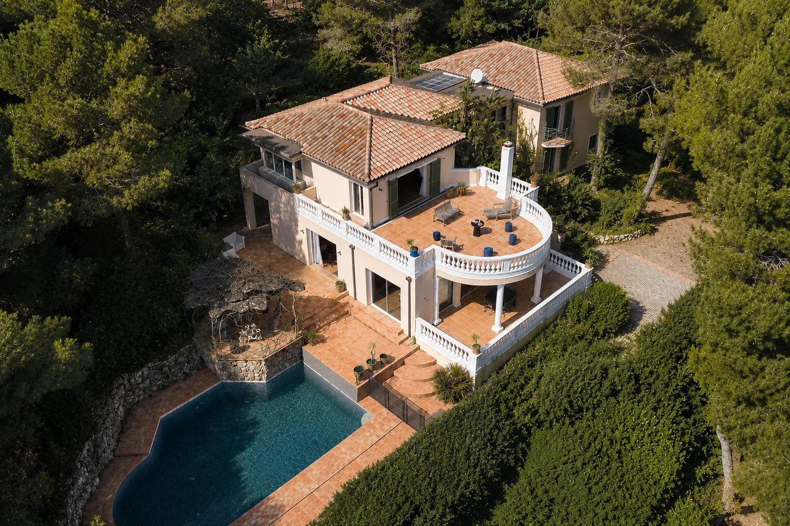 villa 7 Pièces en vente sur Saint-Jean-Cap-Ferrat (06230)