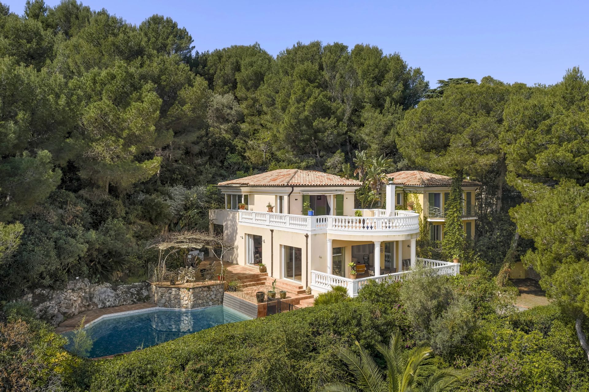 villa 7 Pièces en vente sur Saint-Jean-Cap-Ferrat (06230)