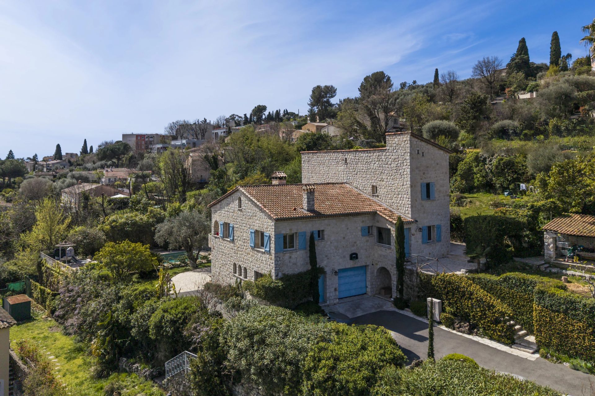 bastide 10 Rooms for sale on Vence (06140)