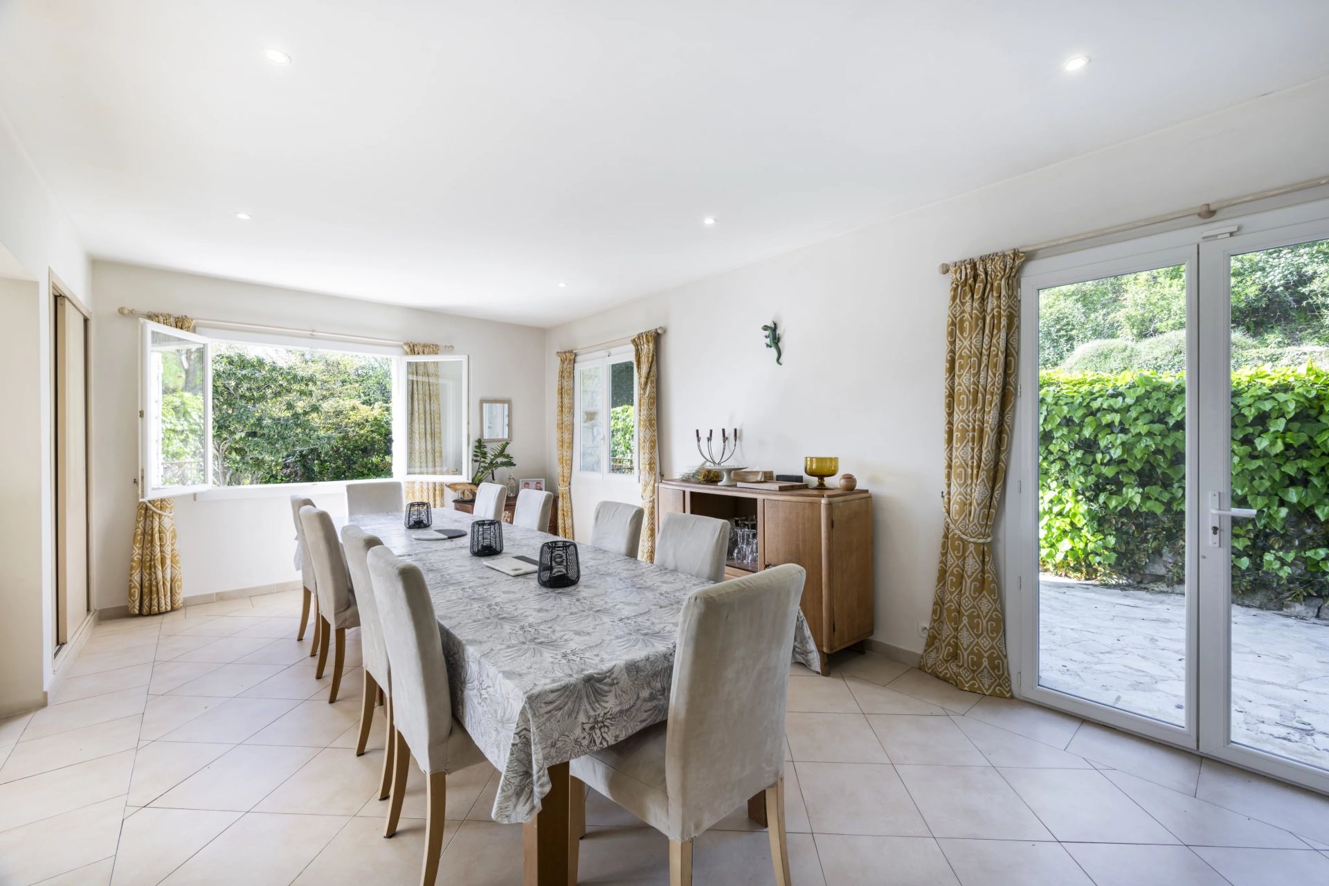 bastide 10 Pièces en vente sur Vence (06140)