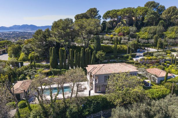 Vente Villa Mougins 9&nbsp;Pièces 378.56&nbsp;m²