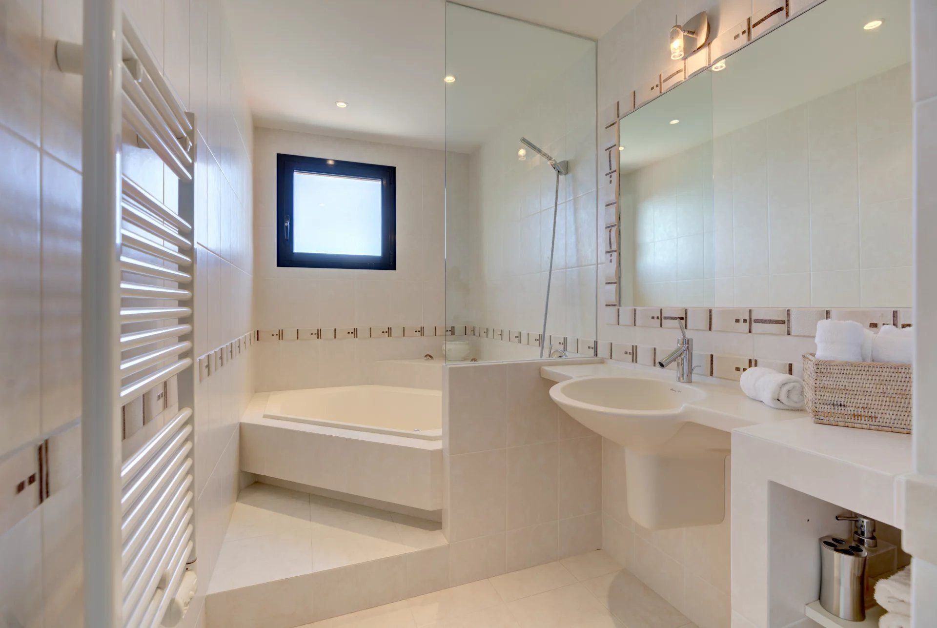 villa 8 Pièces en vente sur Èze (06360)