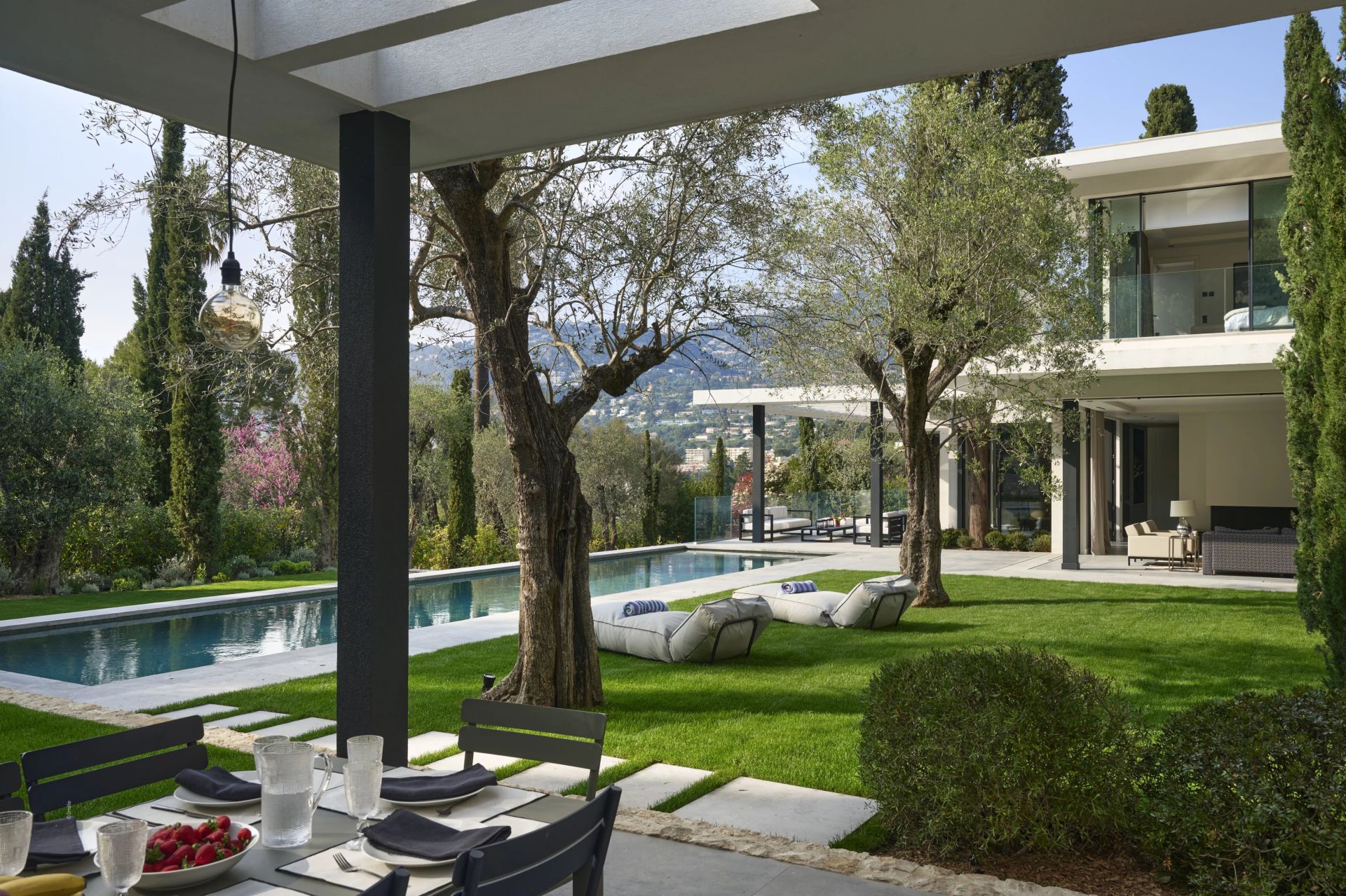 villa 7 Rooms for seasonal rent on Saint-Jean-Cap-Ferrat (06230)