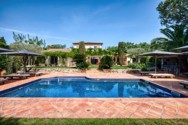 Vente Villa Grimaud 7&nbsp;Pièces 233.84&nbsp;m²