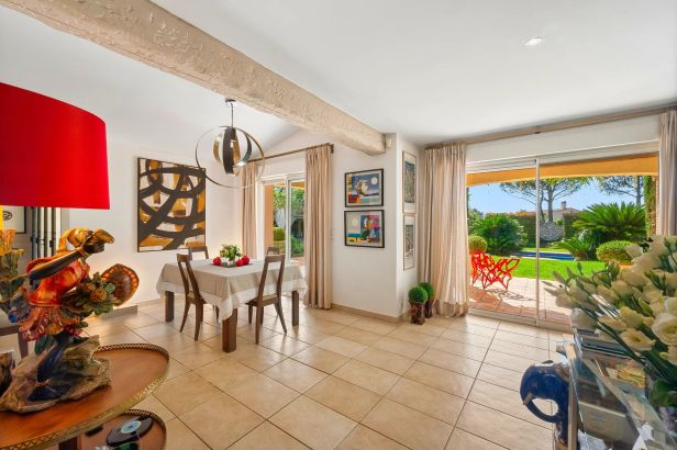 Sale Villa Grimaud 7&nbsp;Rooms 233.84&nbsp;m²
