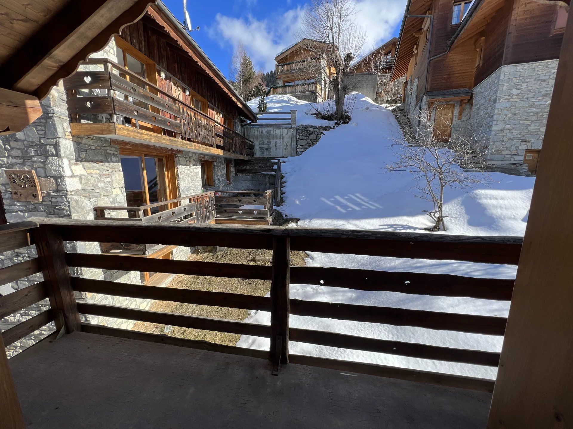 chalet 4 Rooms for sale on Méribel (73550)