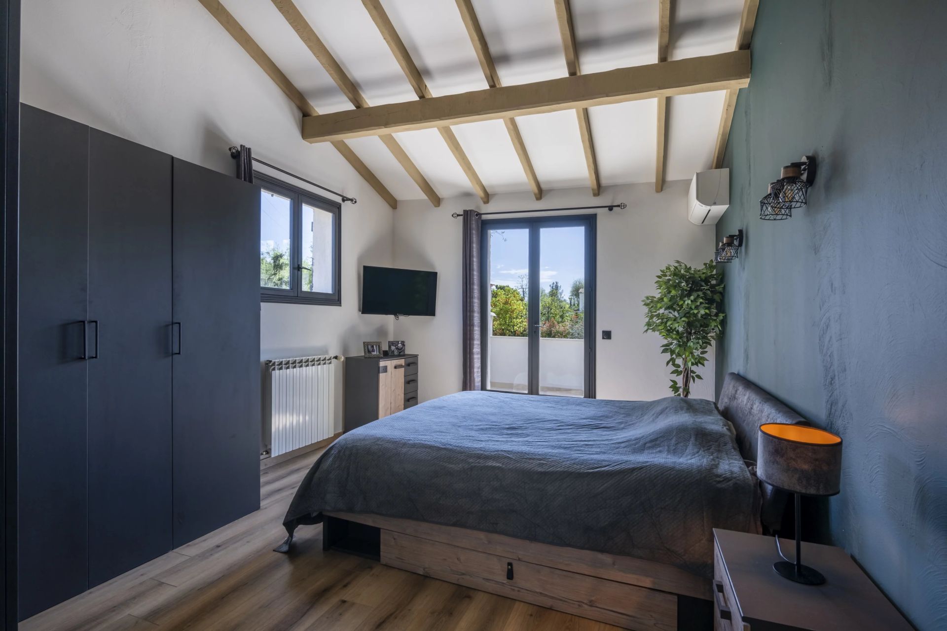 villa 7 Pièces en vente sur Roquefort-les-Pins (06330)