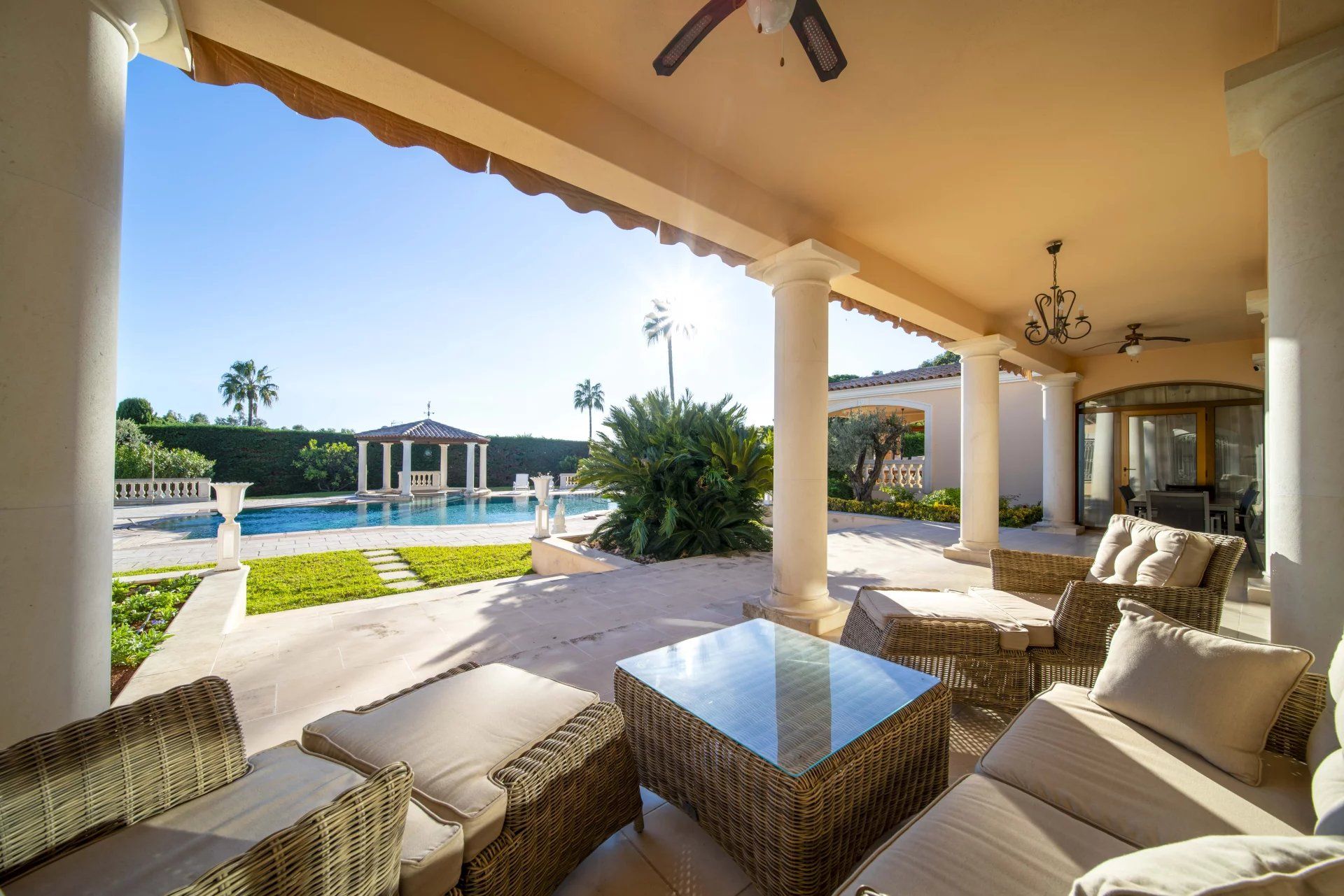 villa en vente sur Antibes (06160)