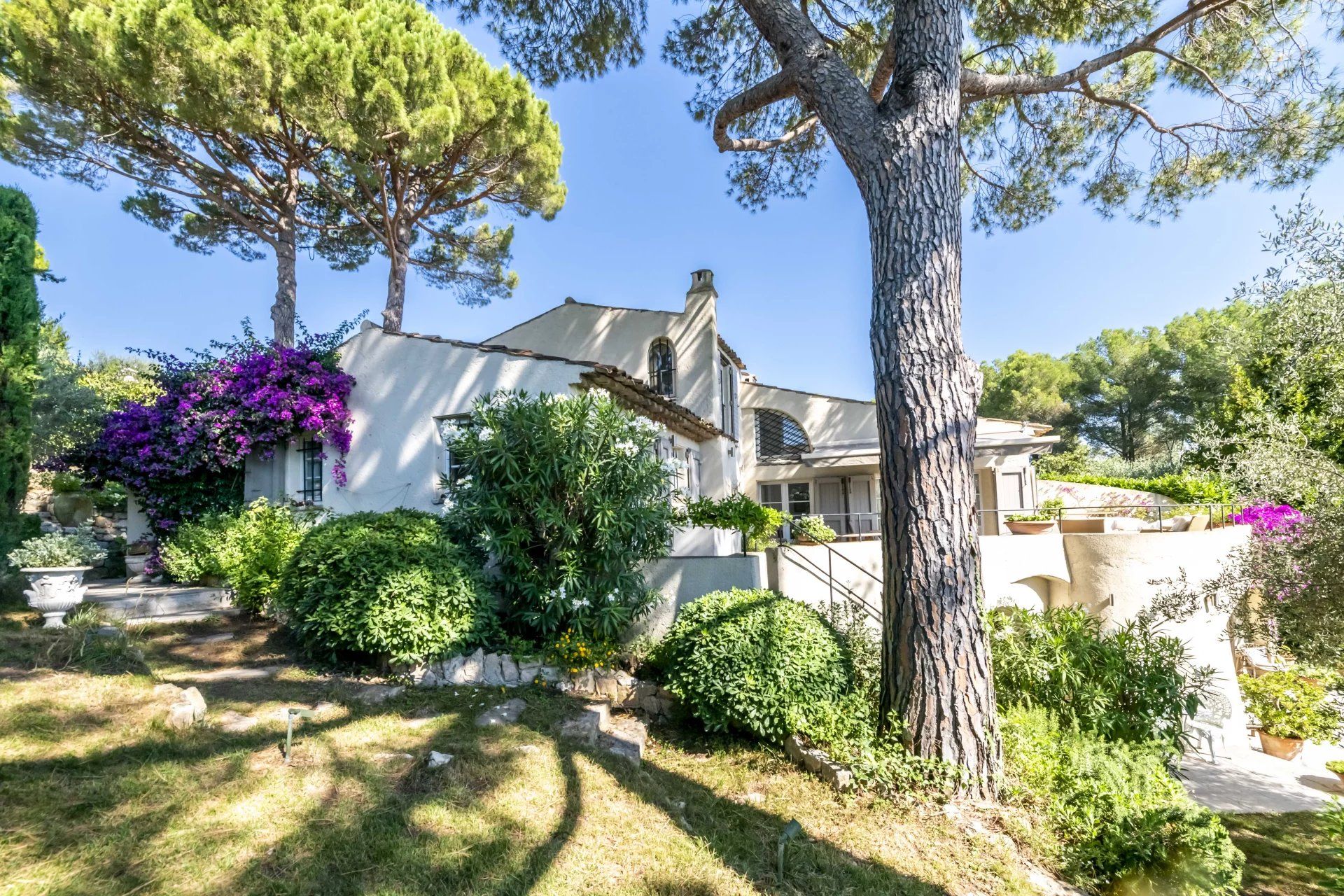 villa 6 Pièces en vente sur Valbonne (06560)