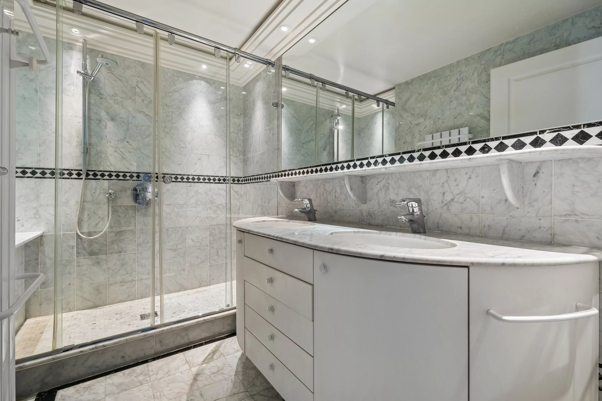 appartement 2 Pièces en vente sur Cannes (06400)