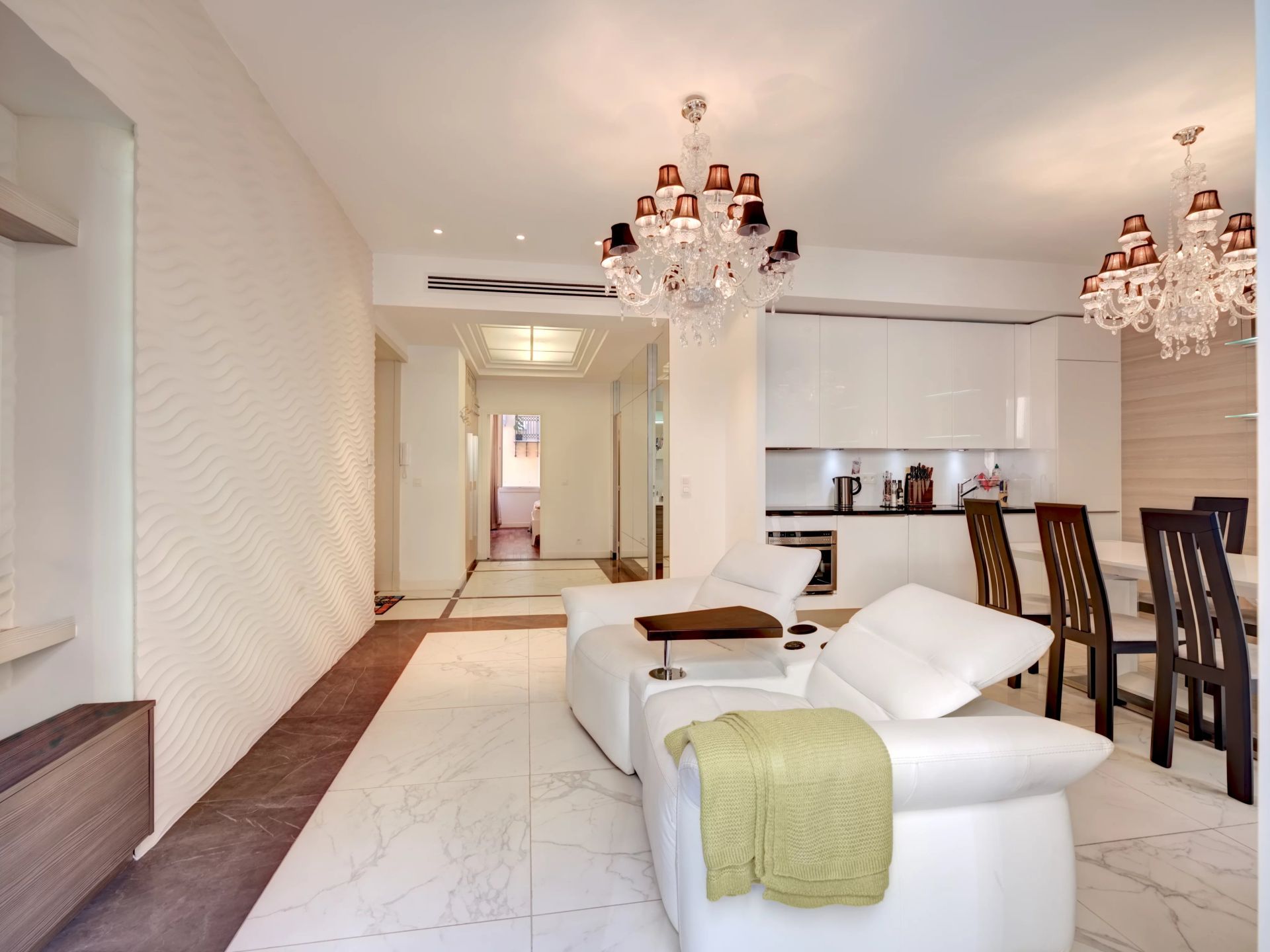 apartment 3 Rooms for sale on Nice (06000)
