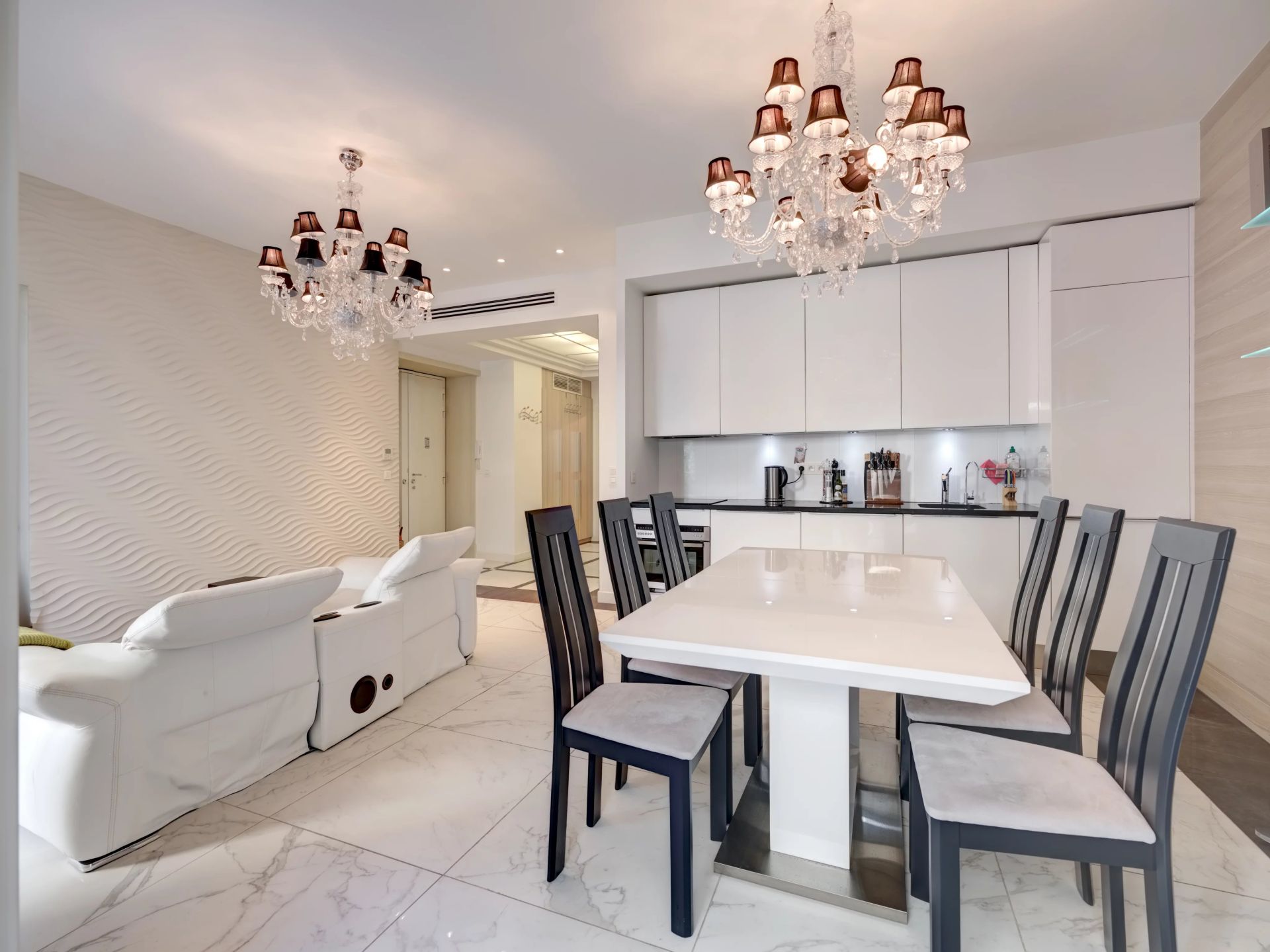 apartment 3 Rooms for sale on Nice (06000)