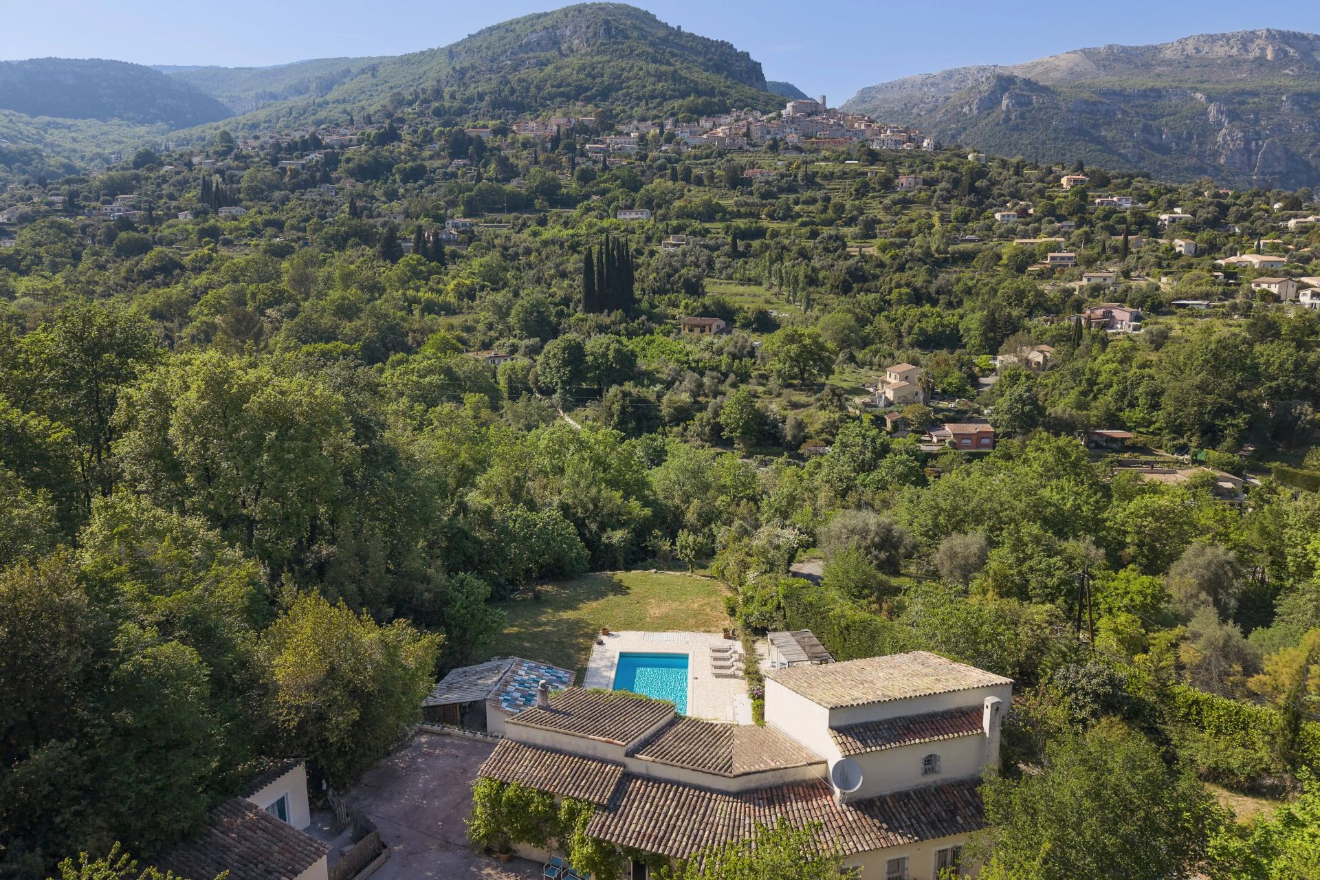 villa 8 Pièces en vente sur Valbonne (06560)