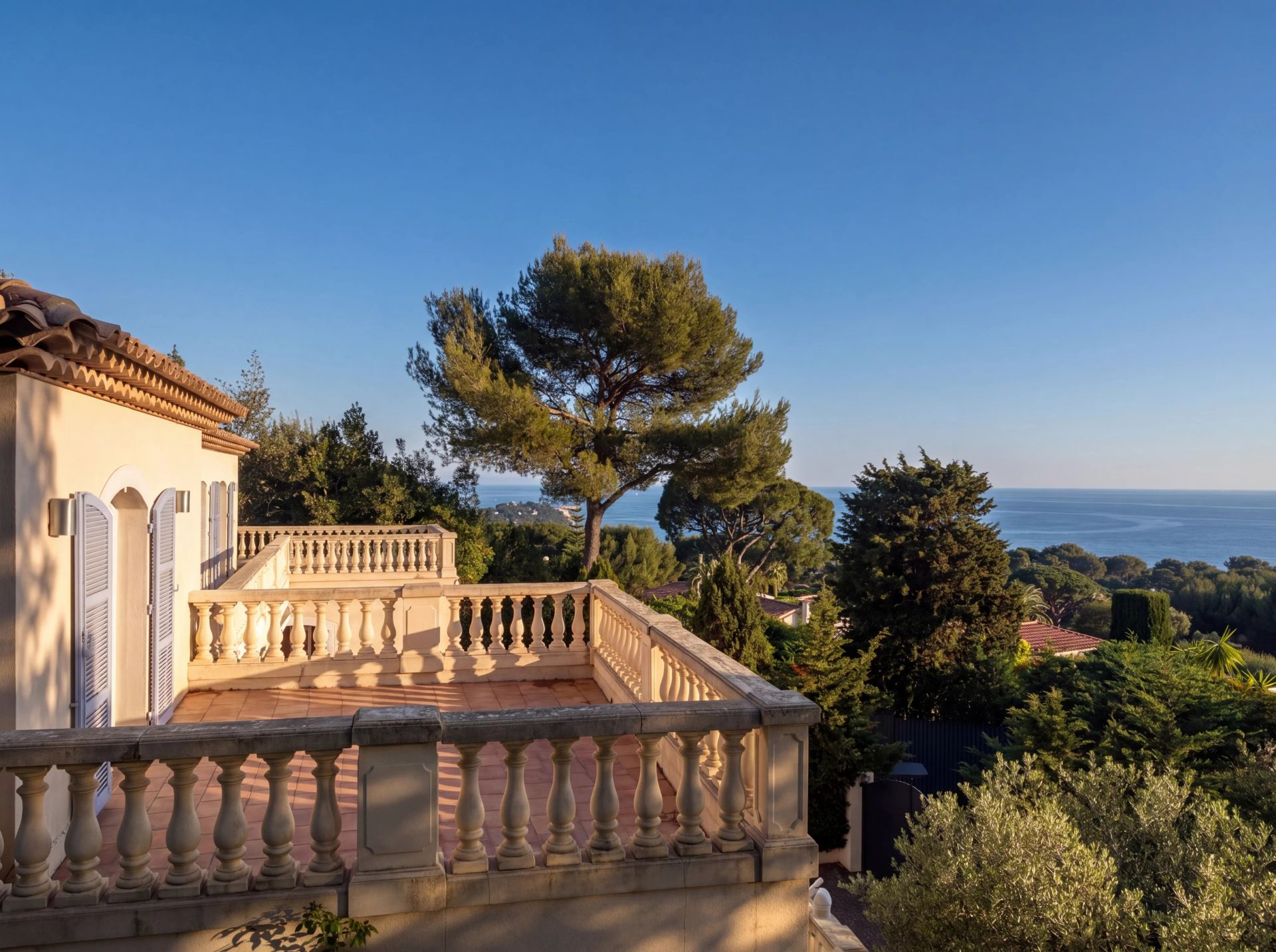 villa 7 Rooms for sale on Saint-Jean-Cap-Ferrat (06230)