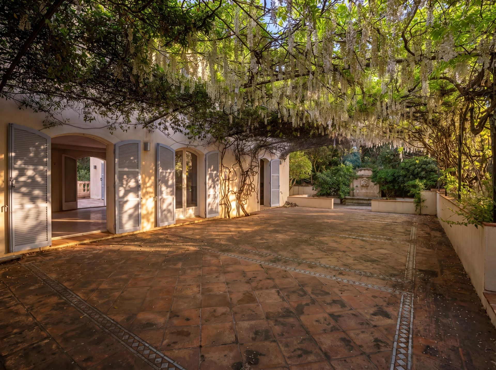 villa 7 Rooms for sale on Saint-Jean-Cap-Ferrat (06230)