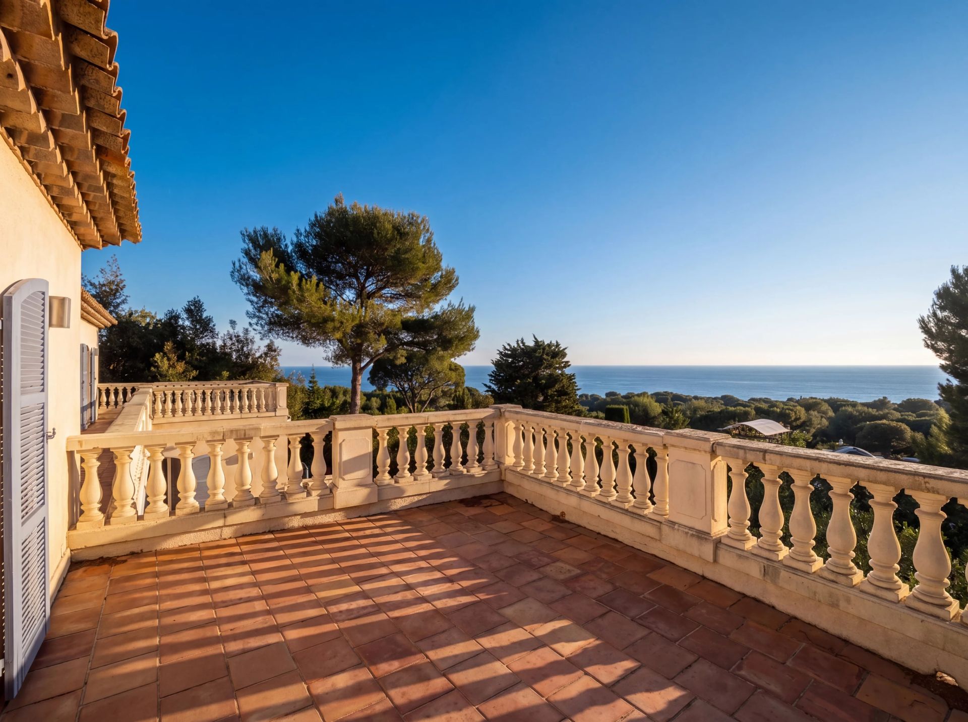 villa 7 Rooms for sale on Saint-Jean-Cap-Ferrat (06230)