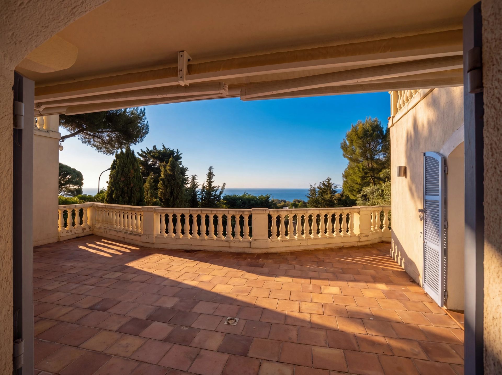 villa 7 Rooms for sale on Saint-Jean-Cap-Ferrat (06230)