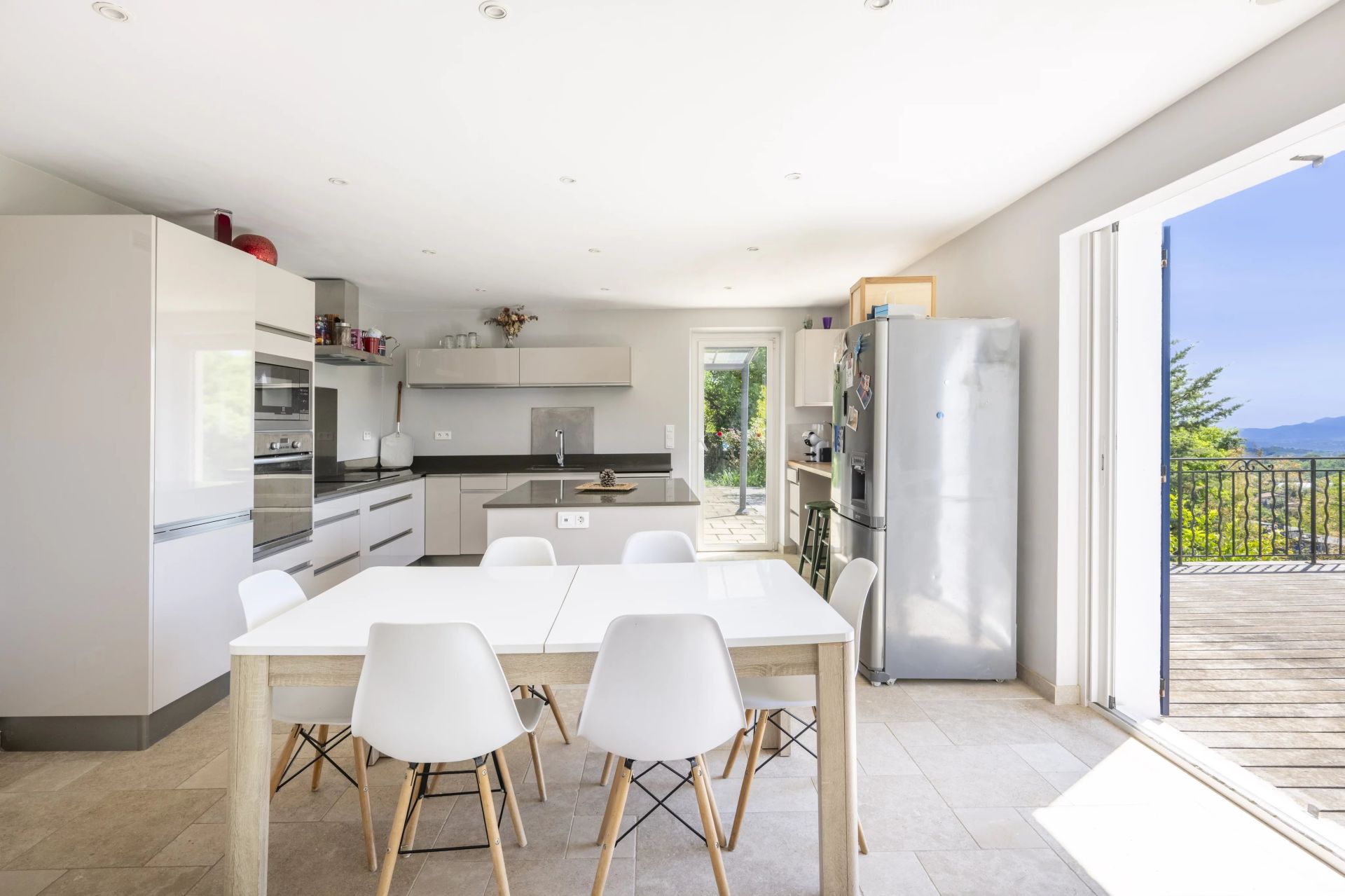 villa 4 Pièces en vente sur Châteauneuf-Grasse (06740)