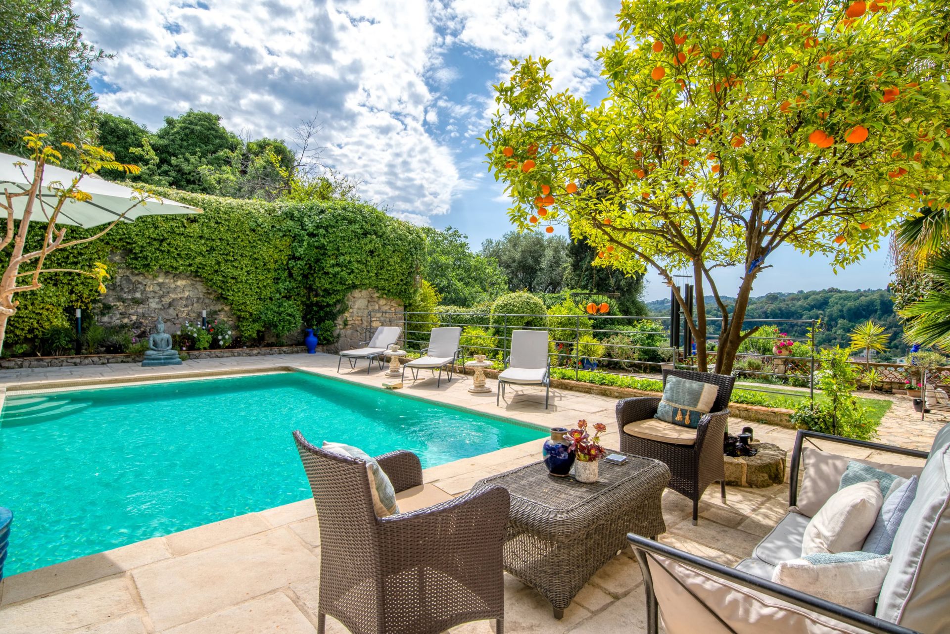 maison 10 Pièces en vente sur Biot (06410)