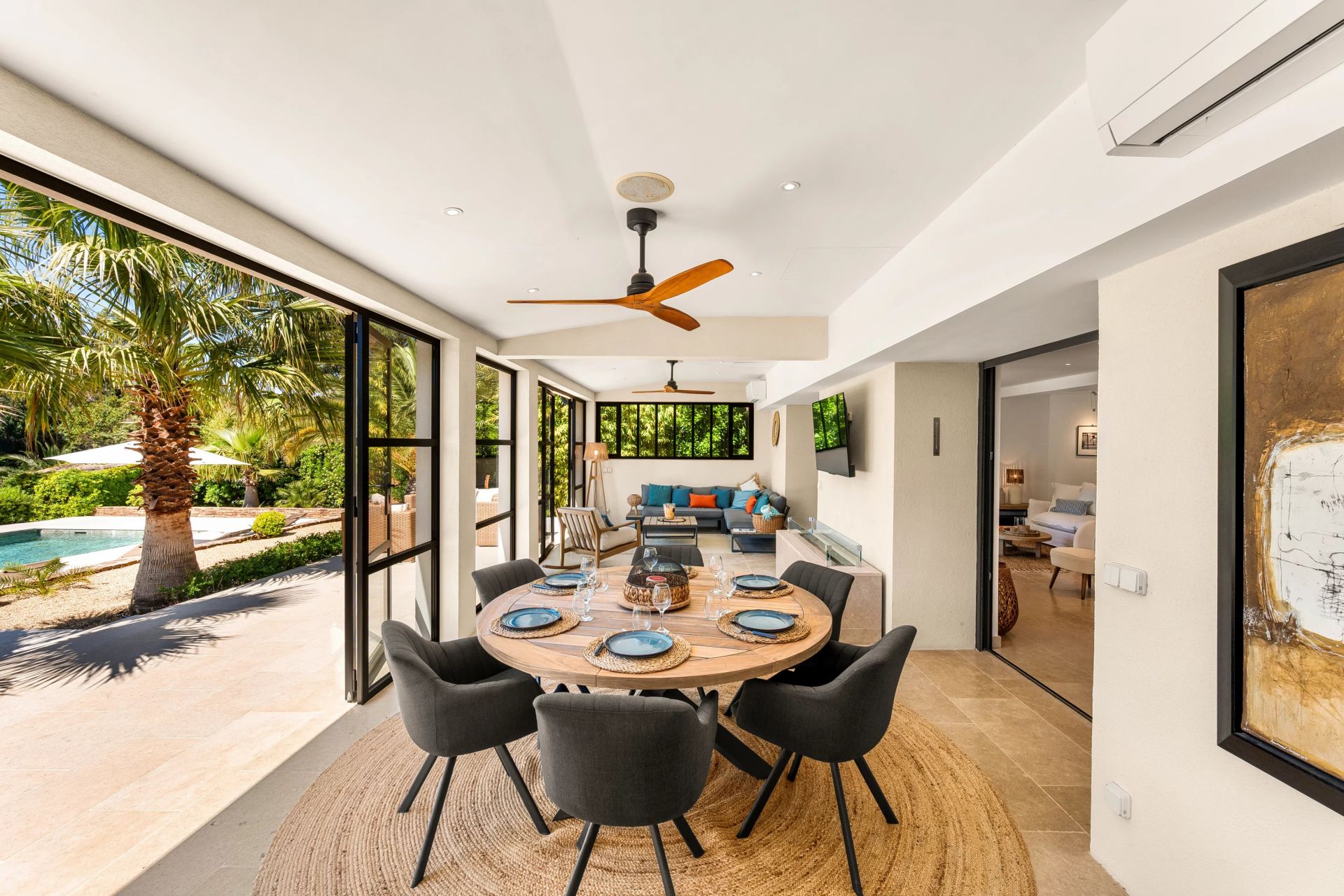 villa 5 Pièces en location saisonnière sur Saint-Tropez (83990)