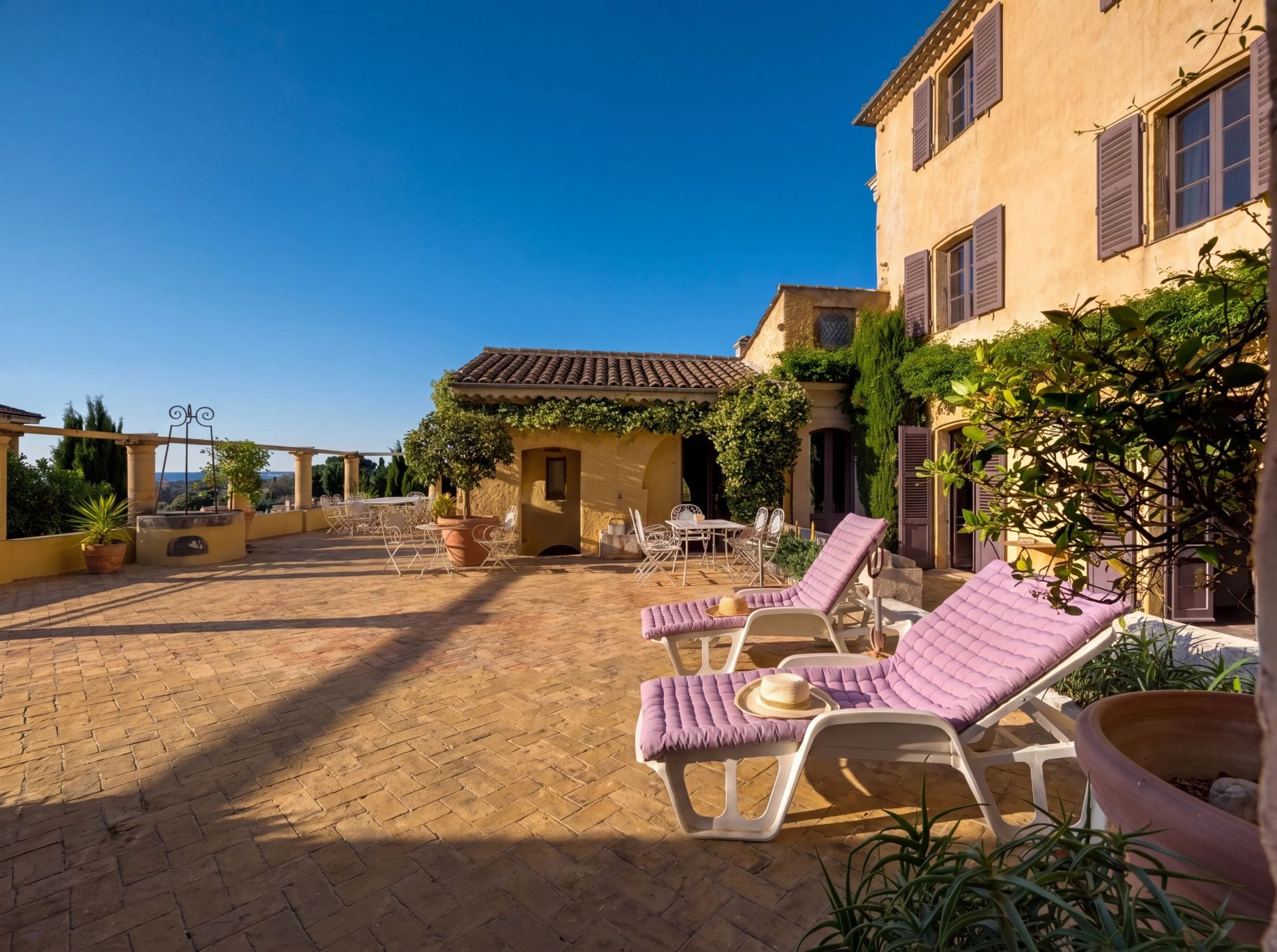 villa 14 Pièces en vente sur Cagnes-sur-Mer (06800)