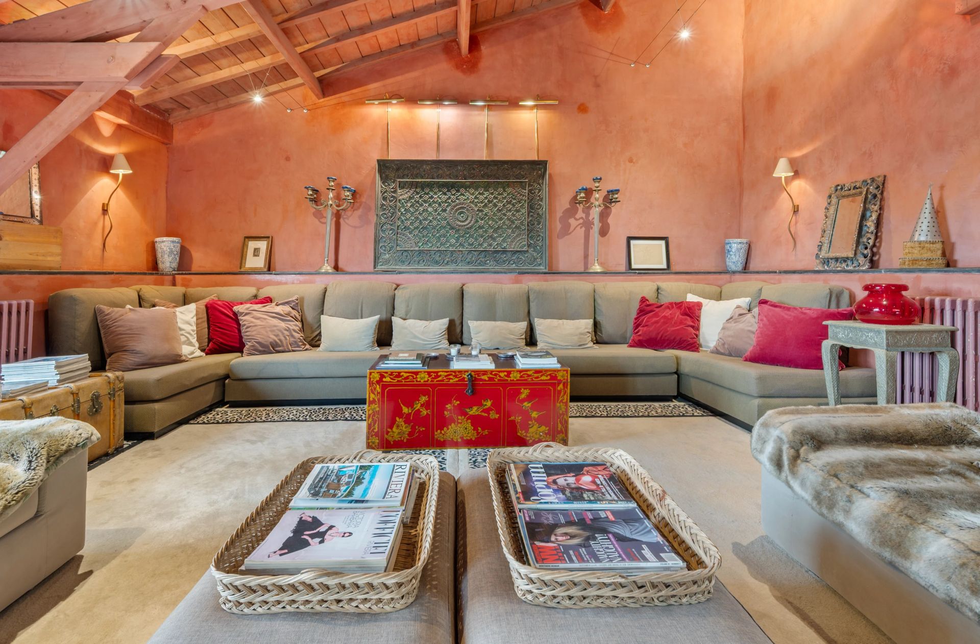 villa 14 Rooms for sale on Cagnes-sur-Mer (06800)