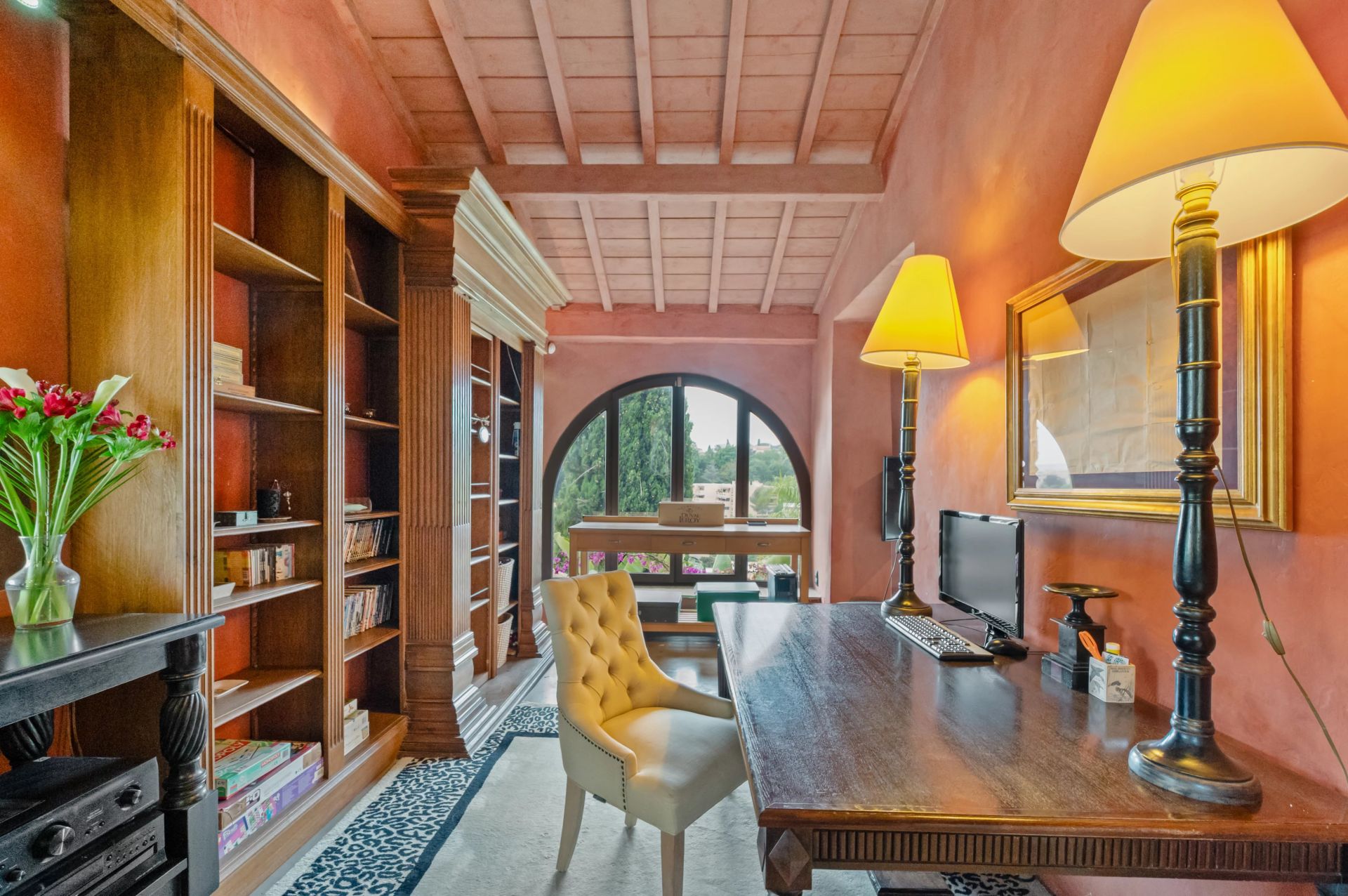 villa 14 Rooms for sale on Cagnes-sur-Mer (06800)