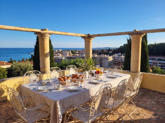 Sale Villa Cagnes-sur-Mer 14&nbsp;Rooms 480&nbsp;m²