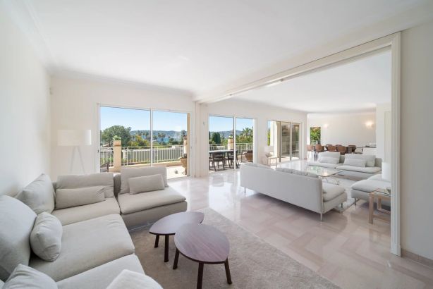 Rental Villa Antibes 7&nbsp;Rooms 250&nbsp;m²