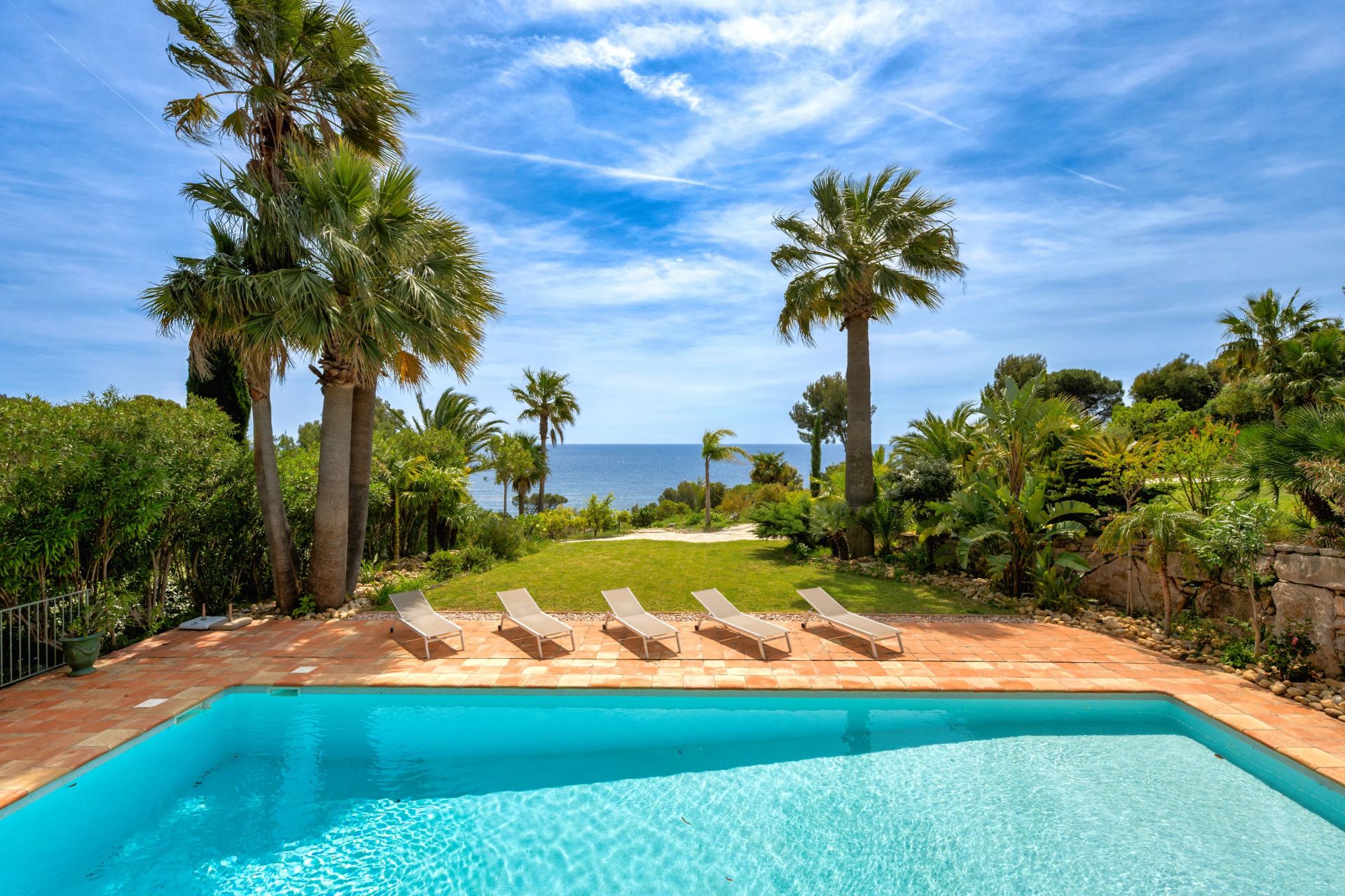 villa 7 Pièces en location saisonnière sur La Croix-Valmer (83420)