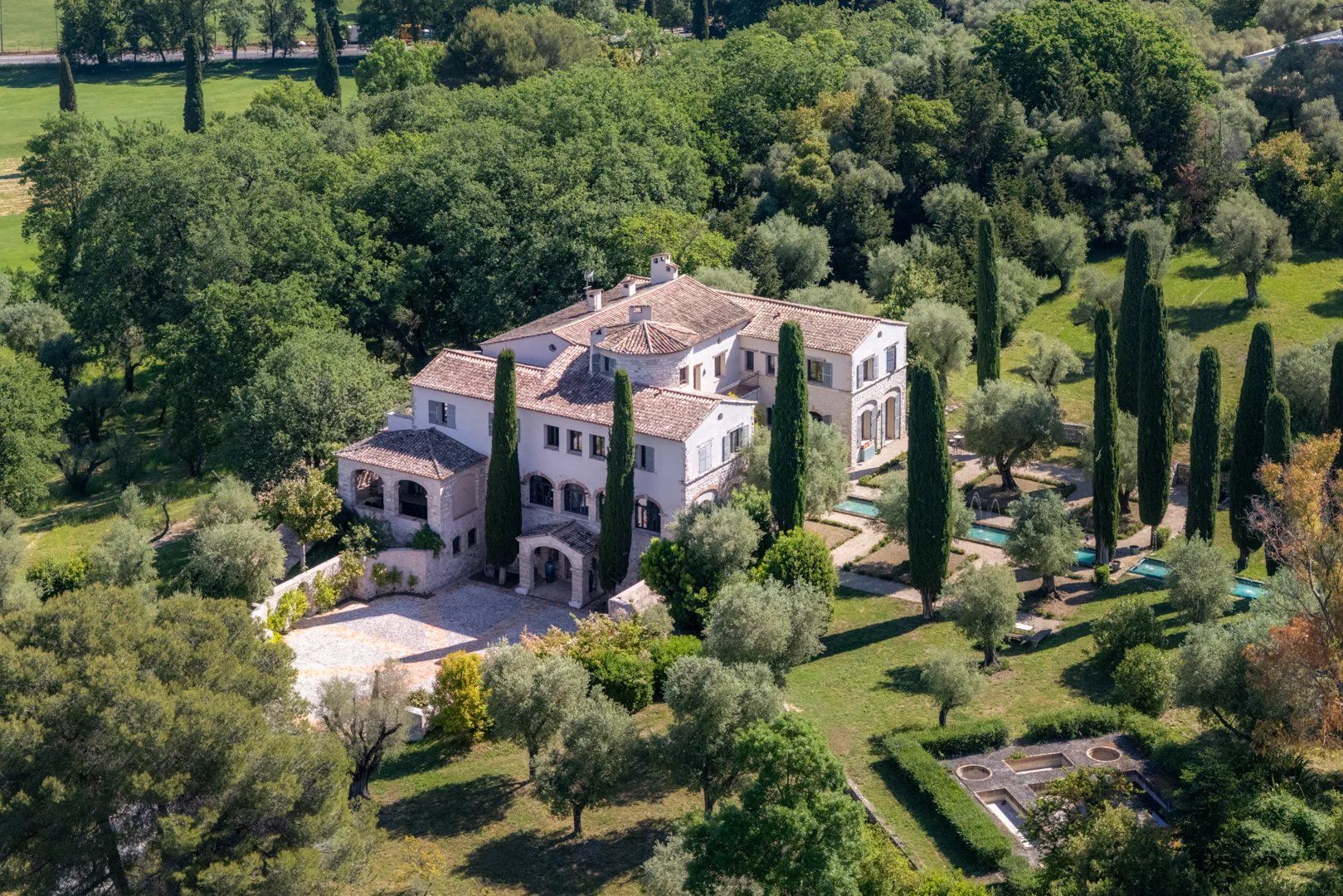 Vente Villa Antibes 15&nbsp;Pièces 1100&nbsp;m²