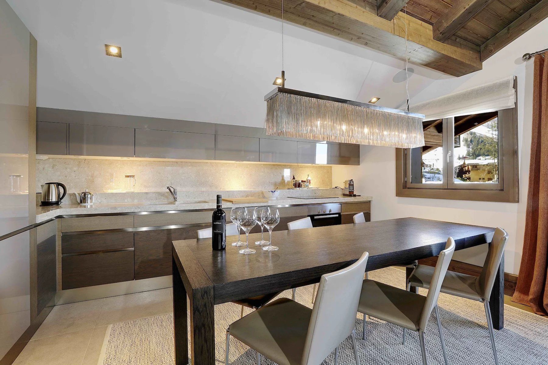 apartment 5 Rooms for sale on Courchevel (73120)