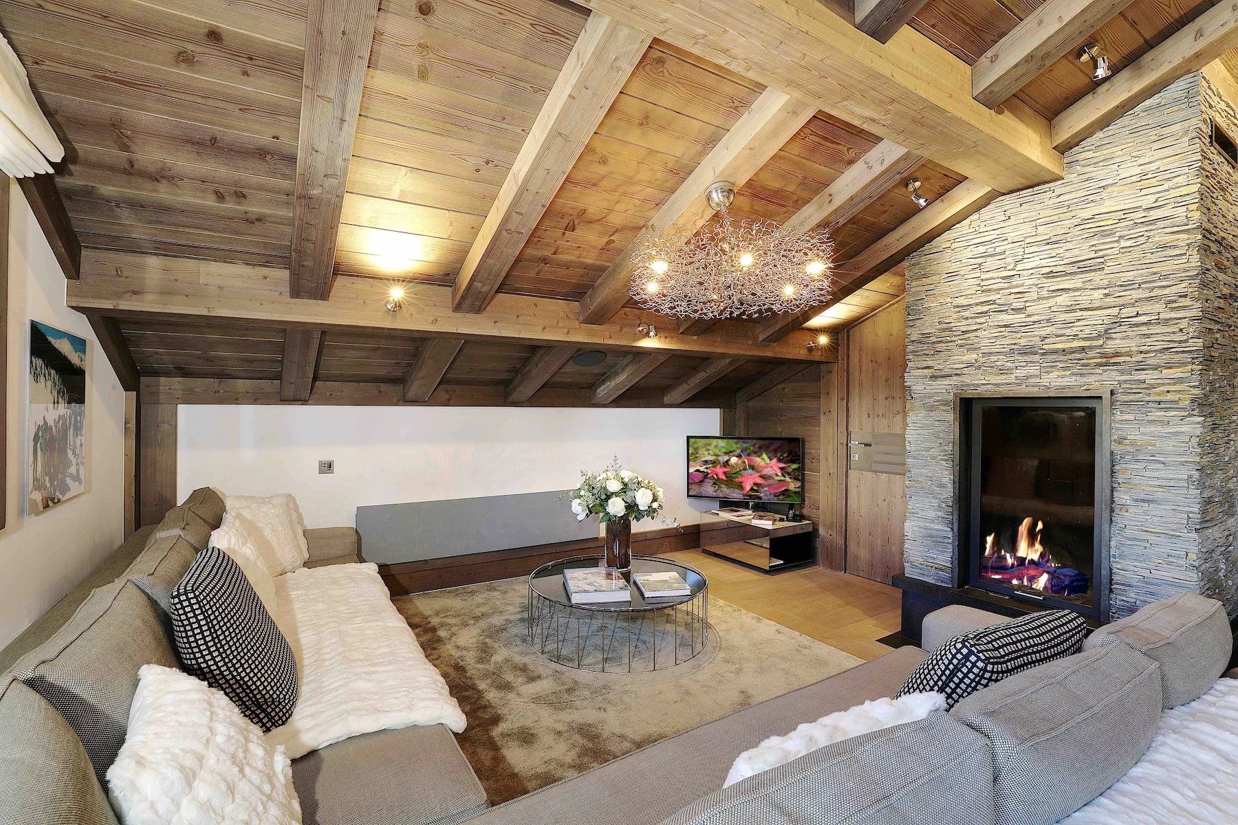 apartment 5 Rooms for sale on Courchevel (73120)