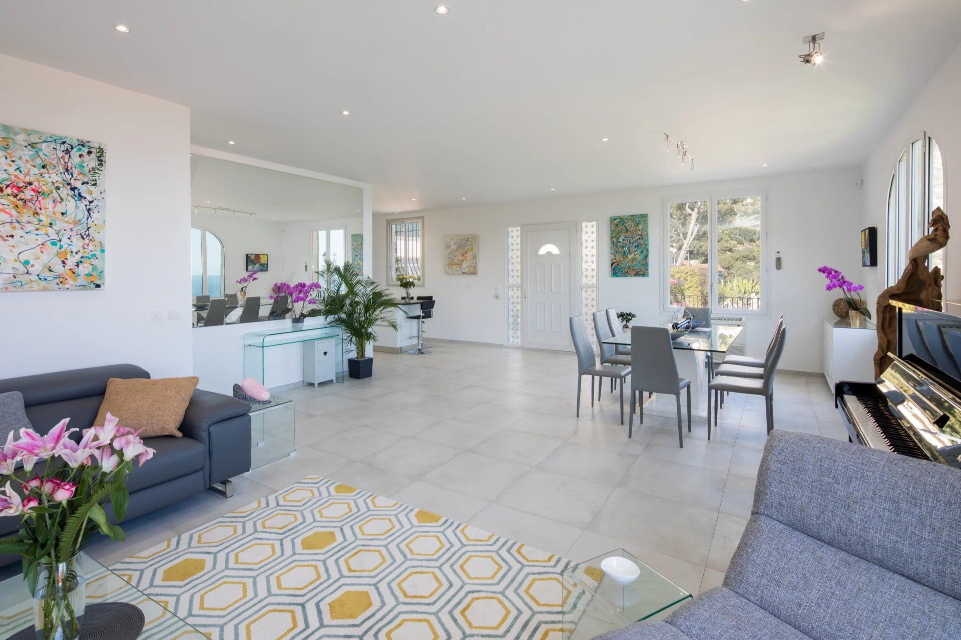 villa 5 Pièces en location saisonnière sur Èze (06360)