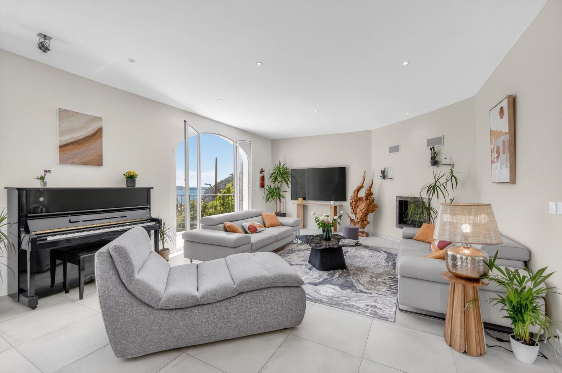 villa 5 Pièces en location saisonnière sur Èze (06360)