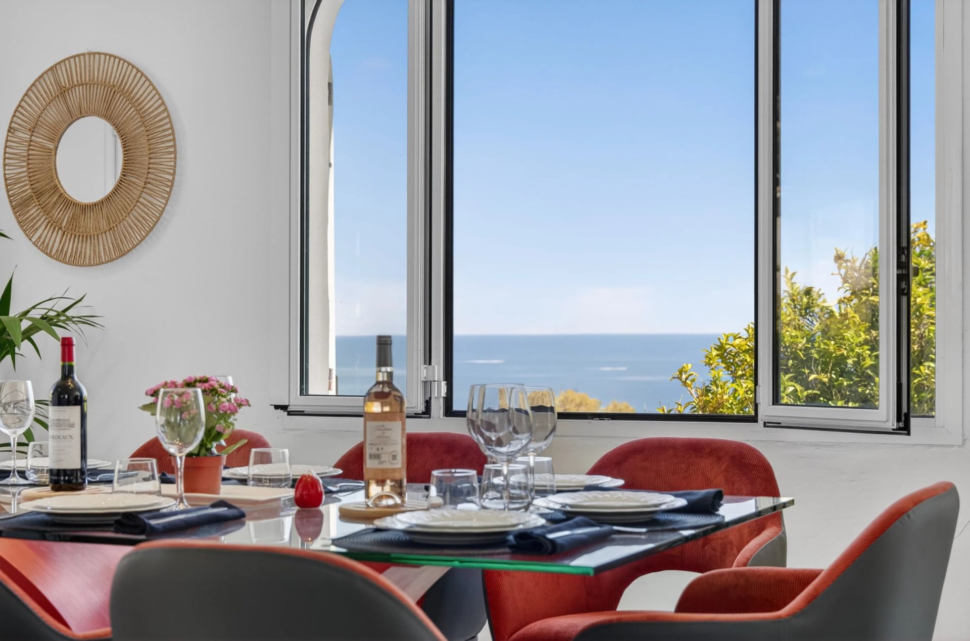villa 5 Pièces en location saisonnière sur Èze (06360)