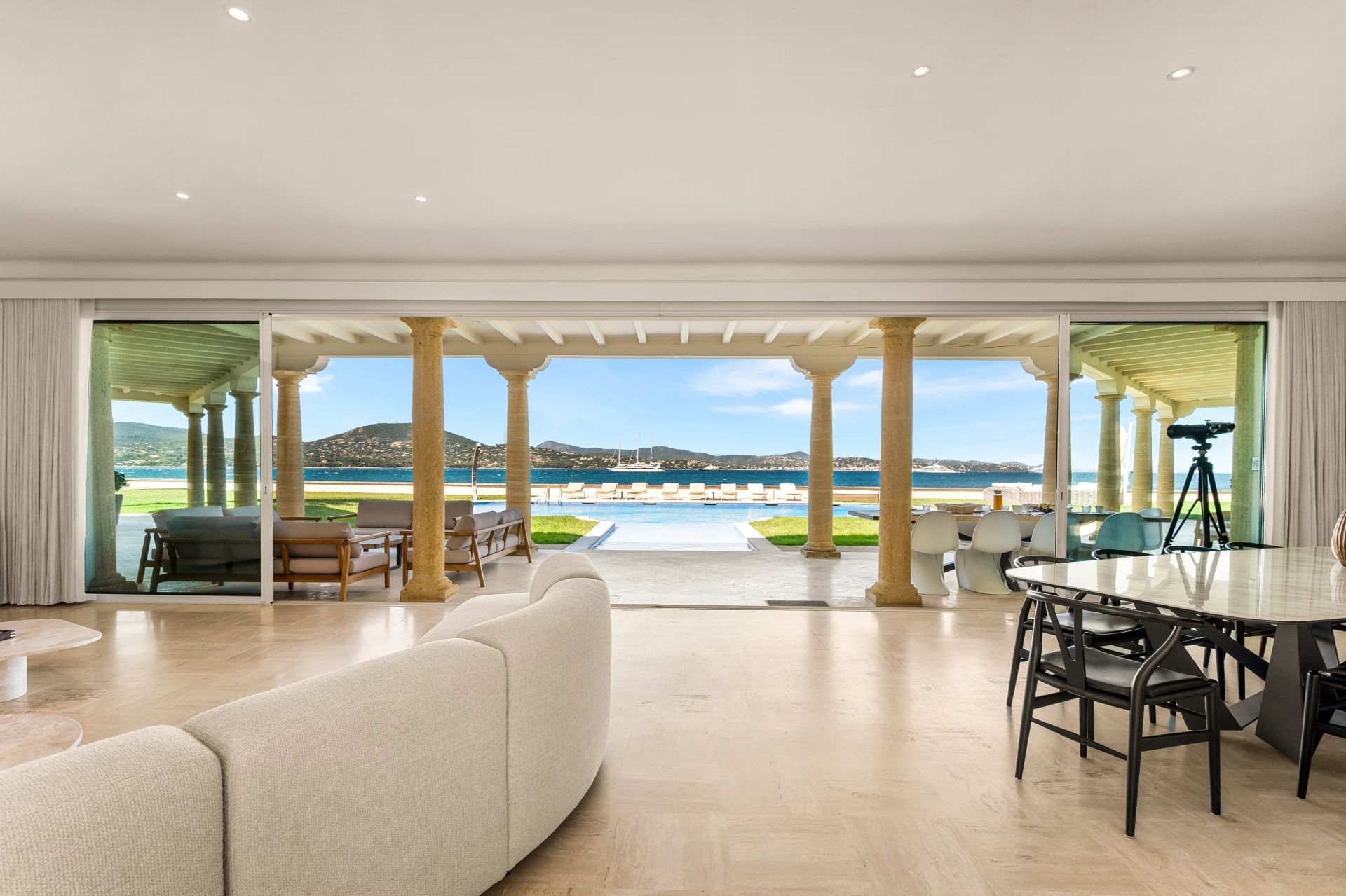 villa 9 Pièces en location saisonnière sur Gassin (83580)