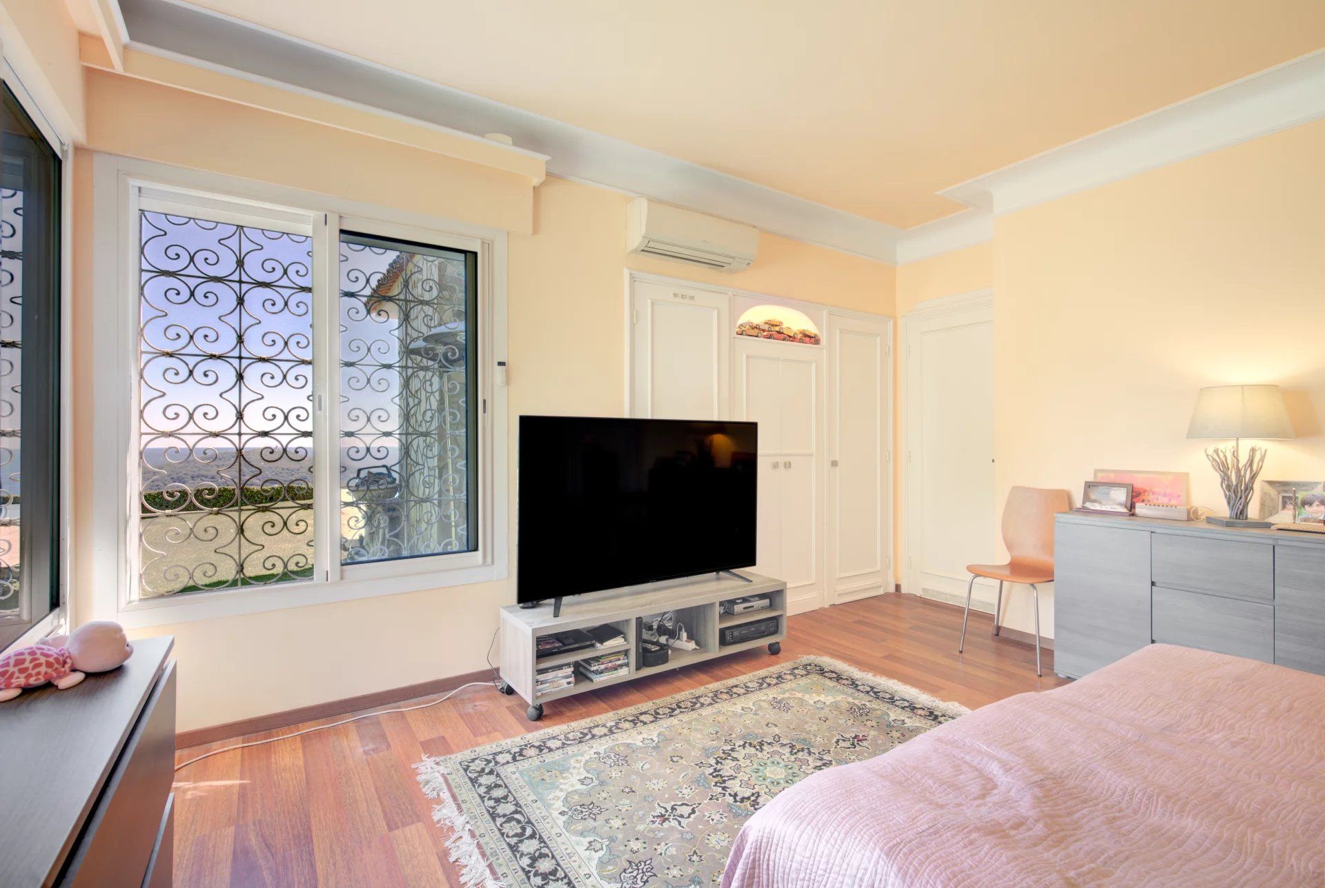 villa 6 Rooms for sale on Villefranche-sur-Mer (06230)
