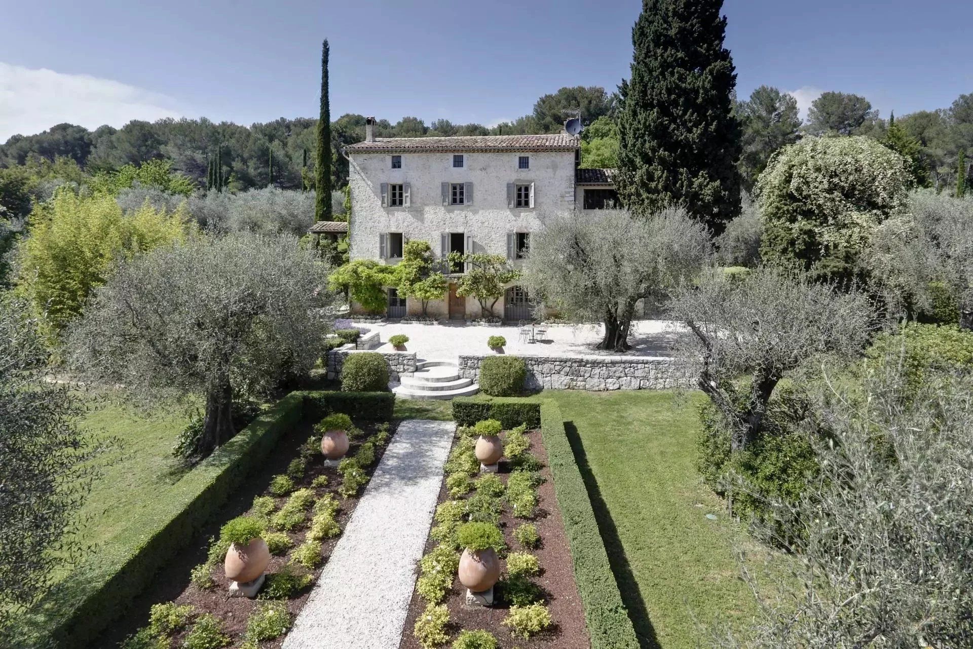 Vente Villa Roquefort-les-Pins 11&nbsp;Pièces 400&nbsp;m²