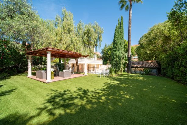 Vente Maison Cannes 18&nbsp;Pièces 579.76&nbsp;m²